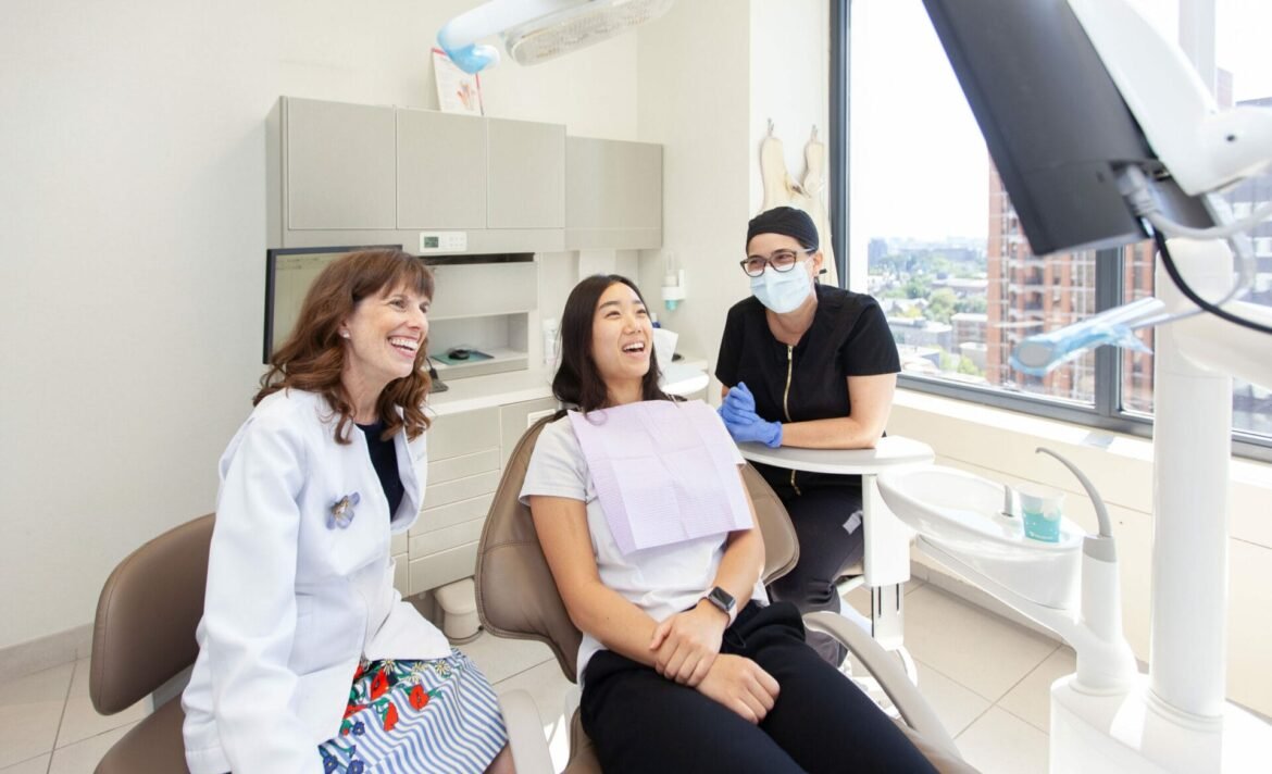 dental-office-downtown-toronto-chair